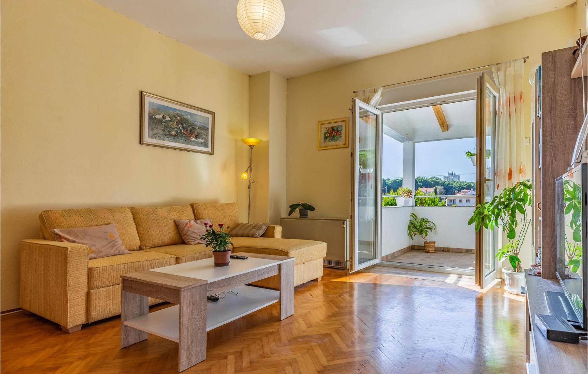 2 Bedroom Gorgeous In * Pula