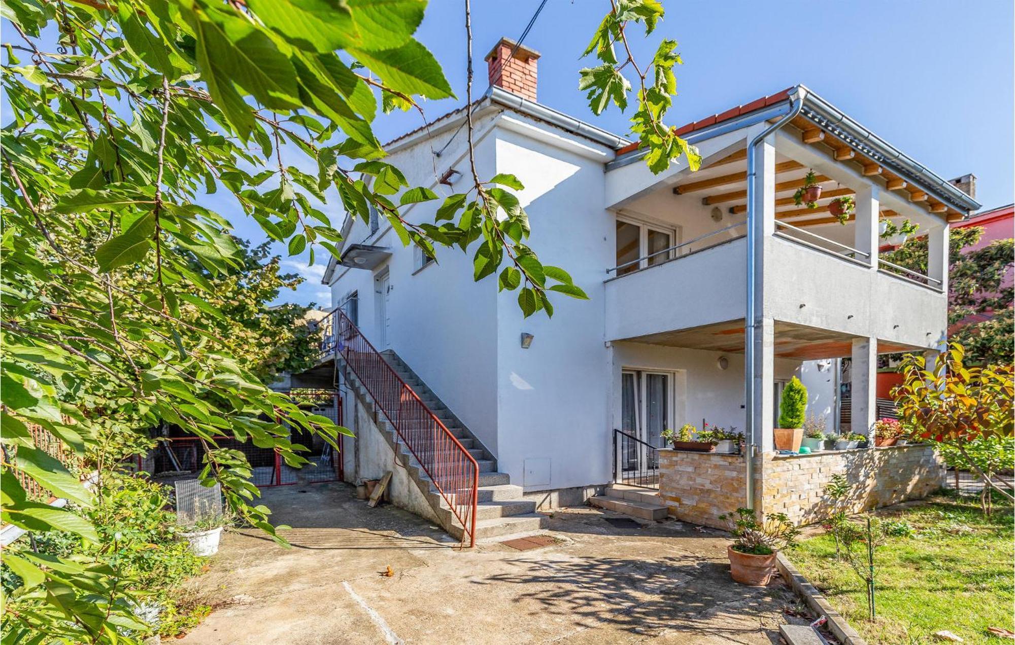 2 Bedroom Gorgeous In Apartman