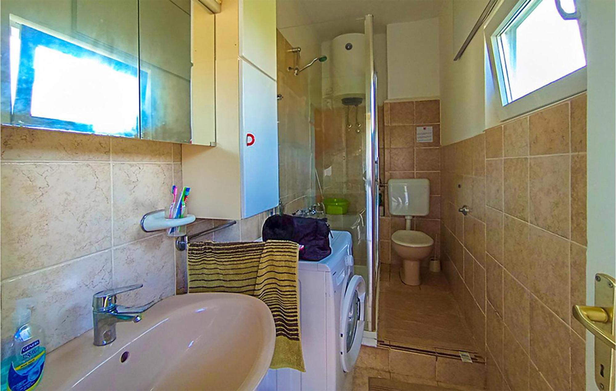 Apartman 2 Bedroom Gorgeous In *